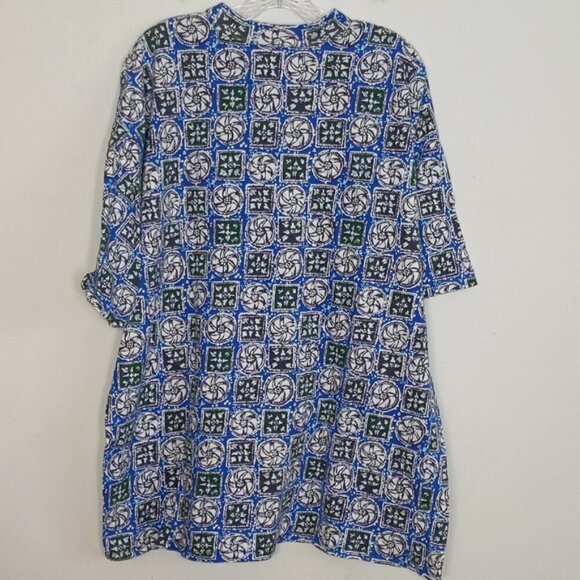 Vintage Graphic Abstract Print Kaleidoscope T Shirt - Picture 4 of 4